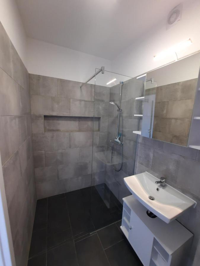 Appartements Lena. Premantura Kültér fotó