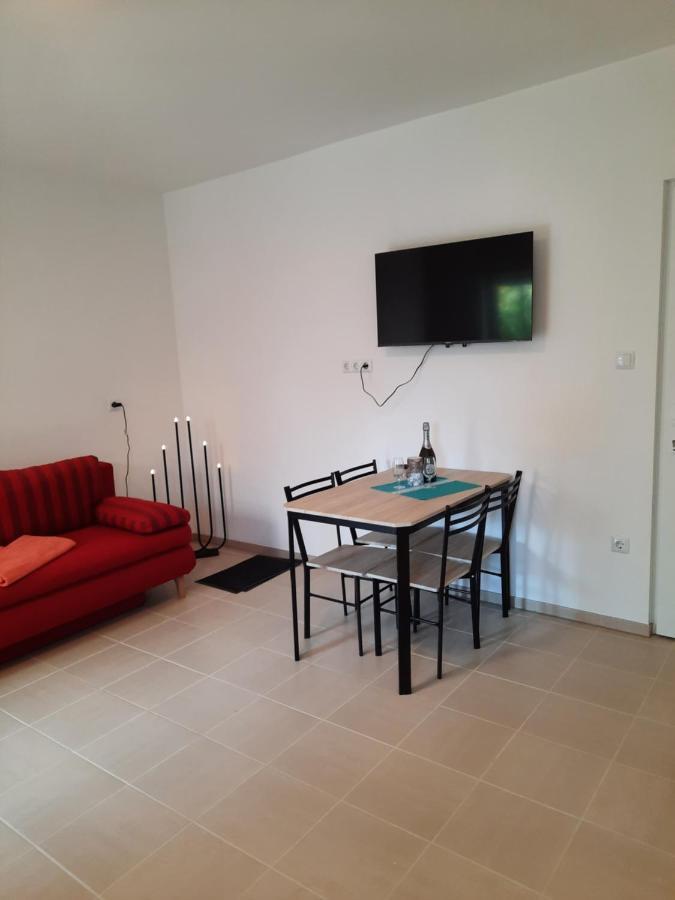 Appartements Lena. Premantura Kültér fotó
