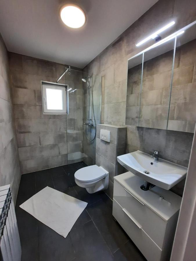 Appartements Lena. Premantura Kültér fotó